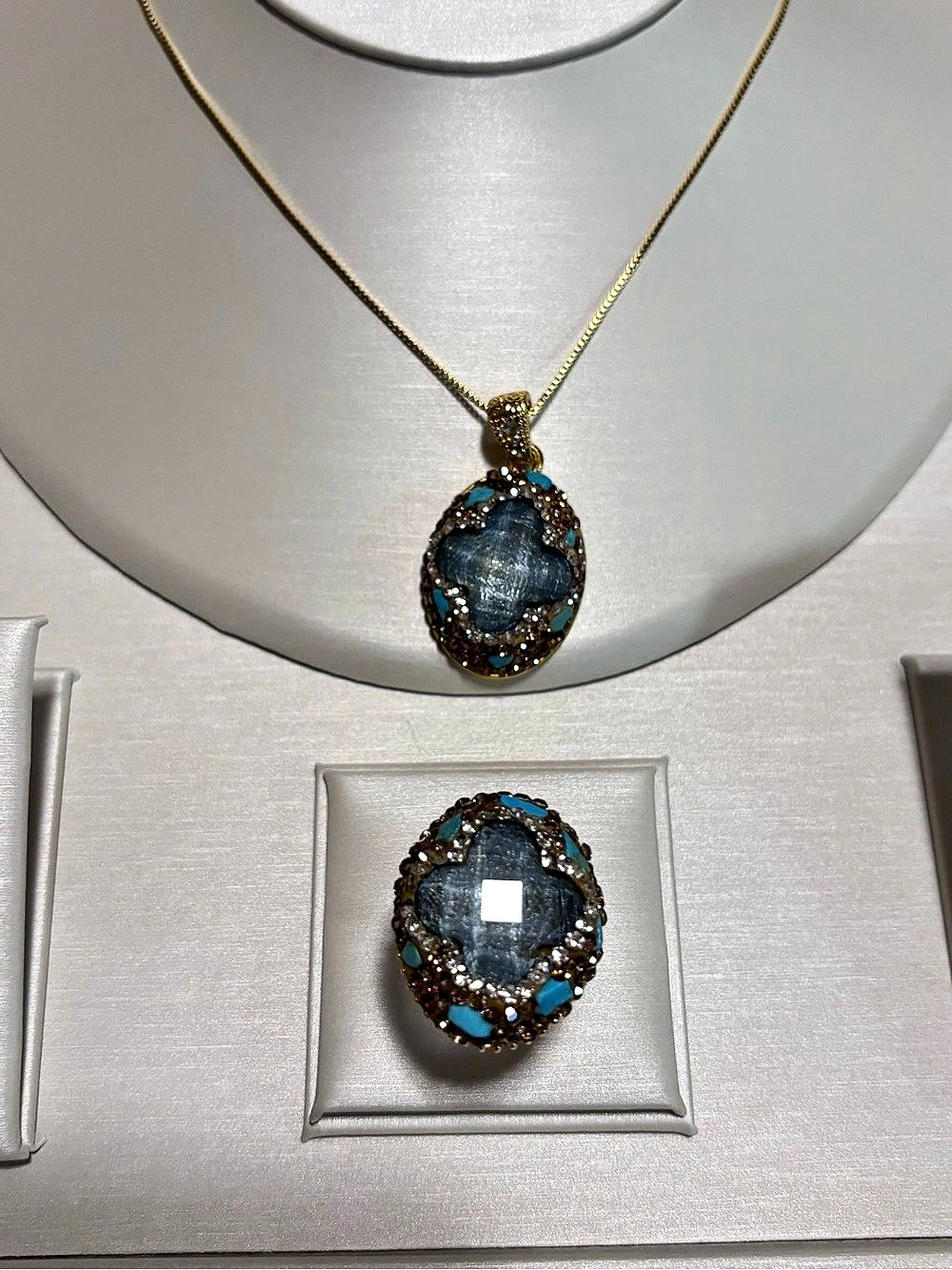 Blue Statement Jewelry Set - Picture 2 of 2